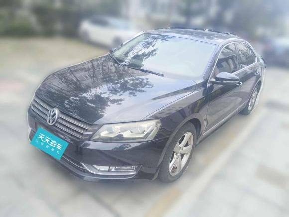 大眾帕薩特2013款 1.8TSI DSG御尊版「青島二手車(chē)」「天天拍車(chē)」