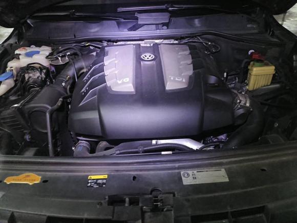 [深圳·粤B] 二手大众途锐2011款 3.0TDI 柴油豪华型