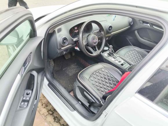 [南昌·赣C] 二手奥迪奥迪A32018款 30周年年型 Sportback 35 TFSI 进取型