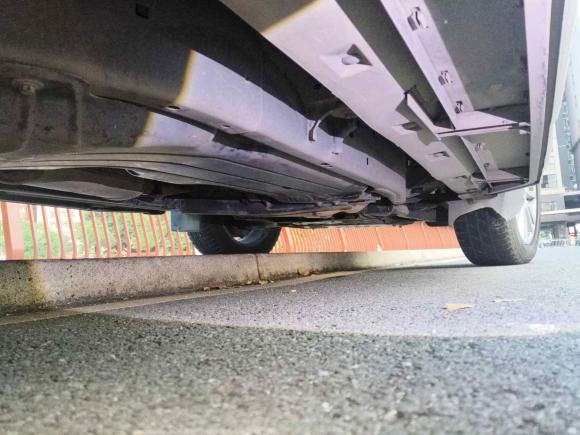 [深圳·粤B] 二手路虎发现2010款 5.0 V8 HSE 汽油版