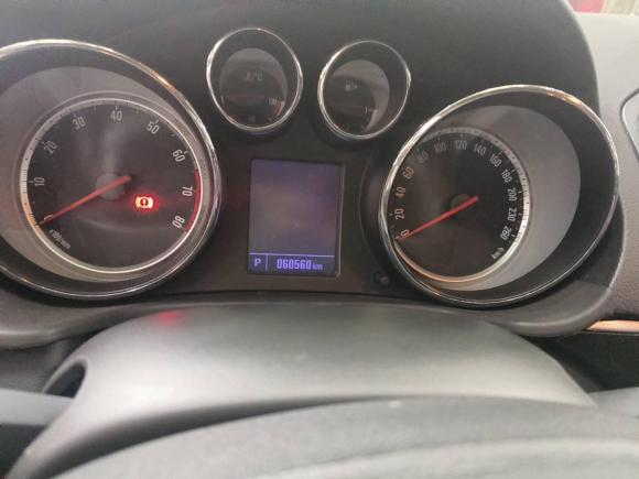 [广州·粤B] 二手别克君威2014款 1.6T 时尚技术型