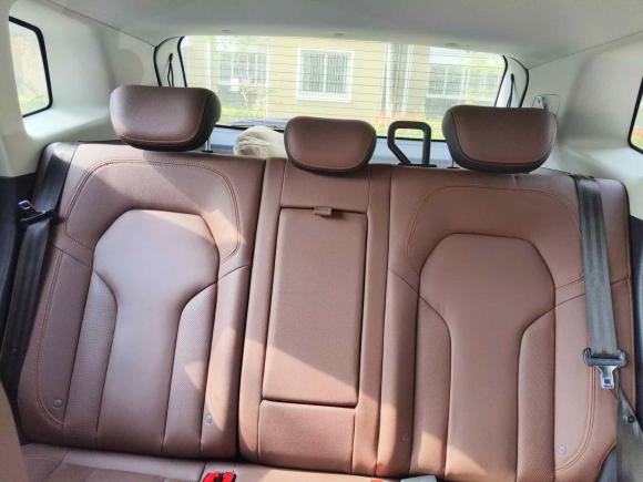 [上海·沪E] 二手一汽森雅R72017款 1.6L 自动尊贵型