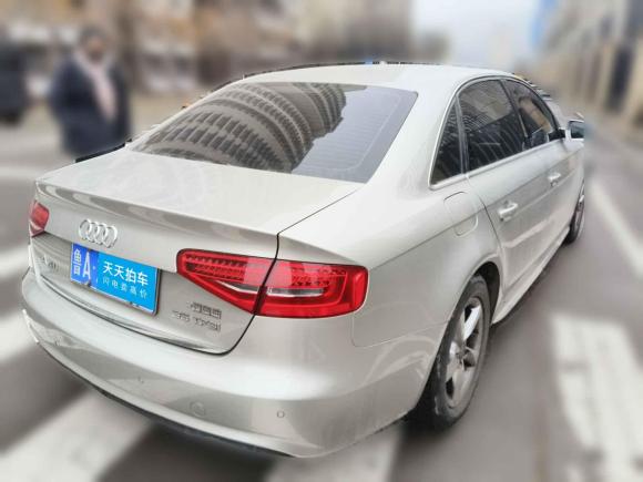[济南·鲁A] 二手奥迪奥迪A4L2015款 35 TFSI 自动标准型