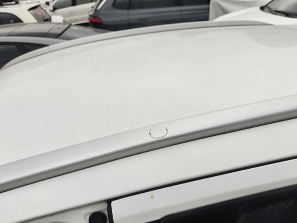 [上海·渝B] 二手吉利汽车远景X32020款 1.5L 手动精英型