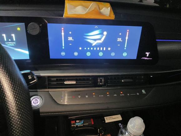 [上海·苏A] 二手奇瑞瑞虎8 PRO2022款 290T 两驱天穹版 5座