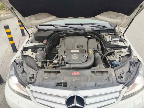 [成都·川A] 二手奔驰奔驰C级2011款 C 260 CGI 时尚型