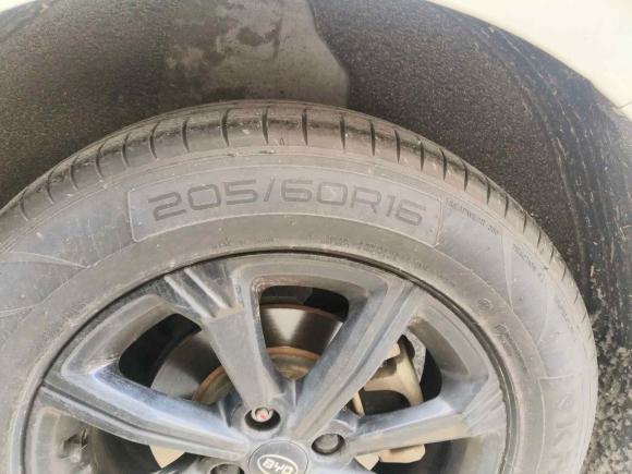 [无锡·苏E] 二手比亚迪比亚迪e32021款 升级版 高续航版 豪华型