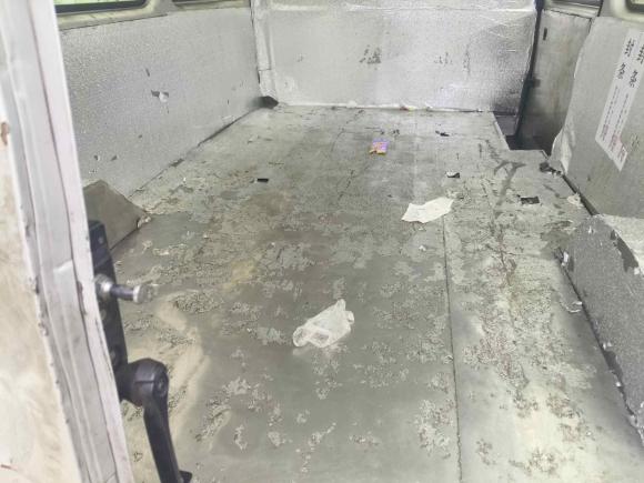 [南昌·赣A] 二手江铃特顺2017款 2.8T商运型长轴中顶6/7/8座JX493