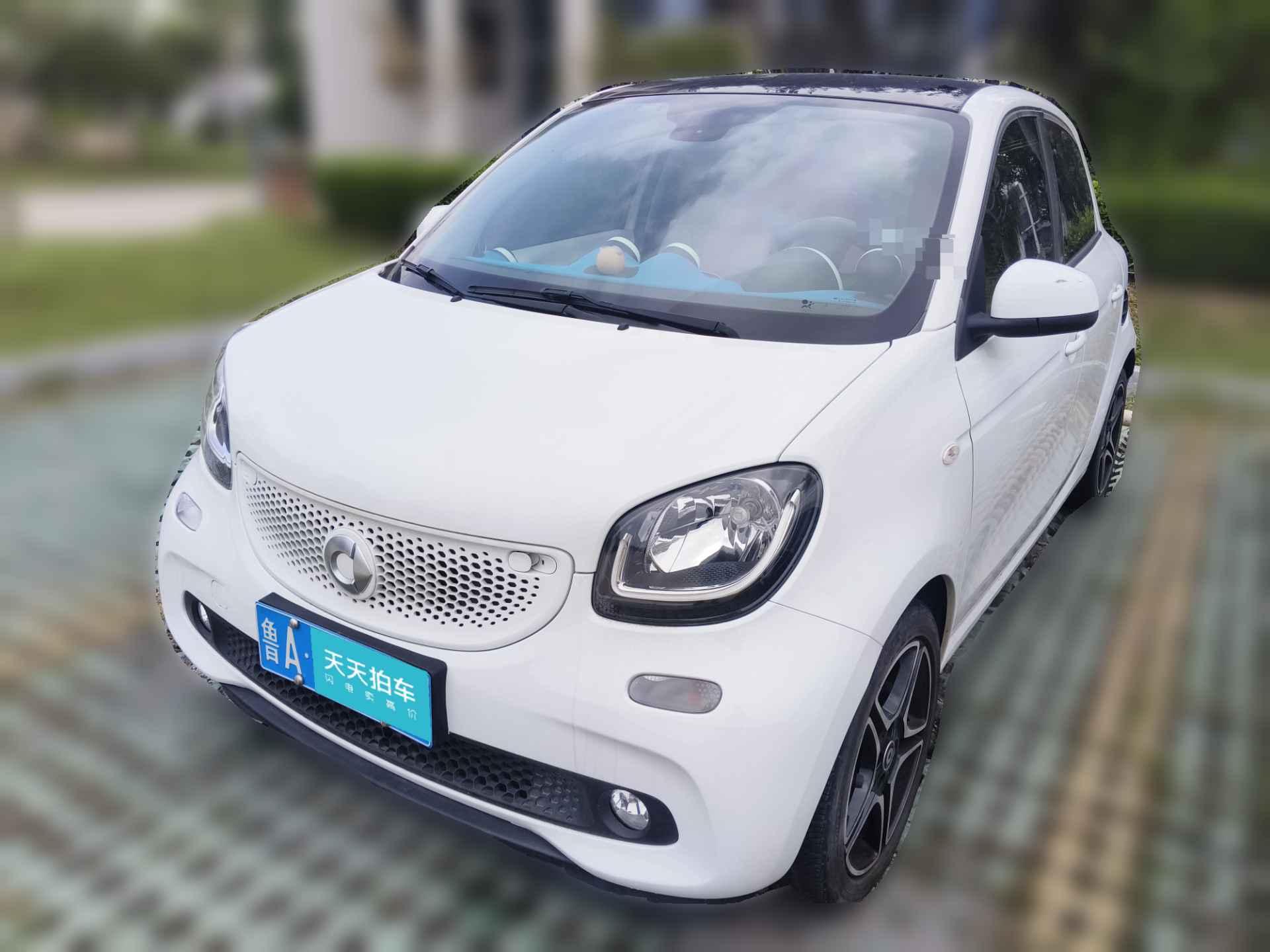 [济南·鲁A] smartsmart forfour2016款 0.9T 66千瓦极致版