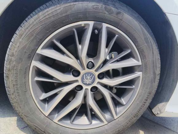 [深圳·粤B] 二手比亚迪秦PLUS2021款 DM-i 55KM 旗舰型