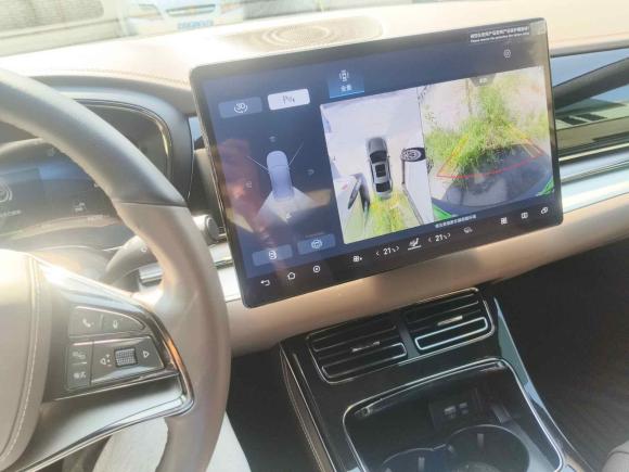 [上海·苏E] 二手比亚迪汉2024款 EV 荣耀版 605KM前驱尊贵型