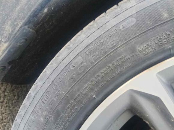 [上海·沪B] 二手别克君越2021款 652T 尊贵型