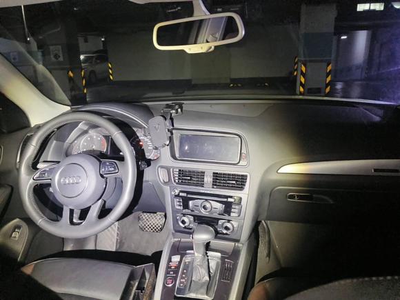 [广州·粤A] 二手奥迪奥迪Q52018款 典藏版 40 TFSI 技术型