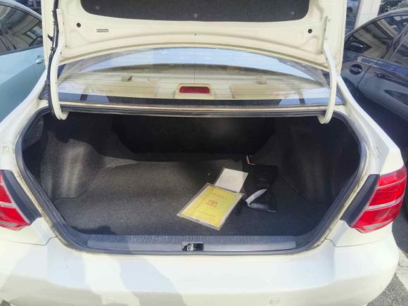 [上海·苏D] 二手丰田花冠2013款 1.6L 自动豪华版