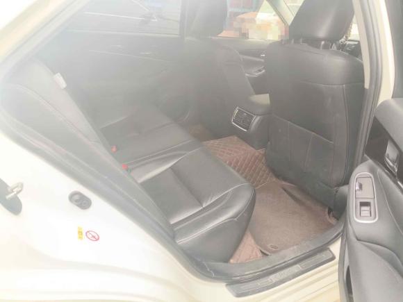 [济南·鲁A] 二手丰田皇冠2015款 2.5L 智享版