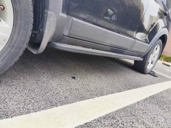 [上海·沪M] 二手雪佛兰科帕奇2011款 2.4 AT 7座豪华版