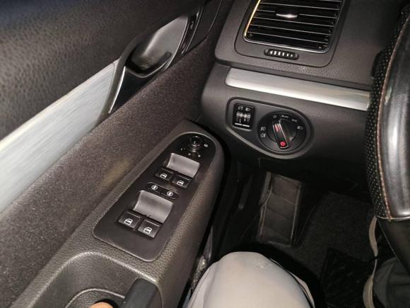 [杭州·浙A] 二手大众夏朗2016款 380TSI 舒享型 7座