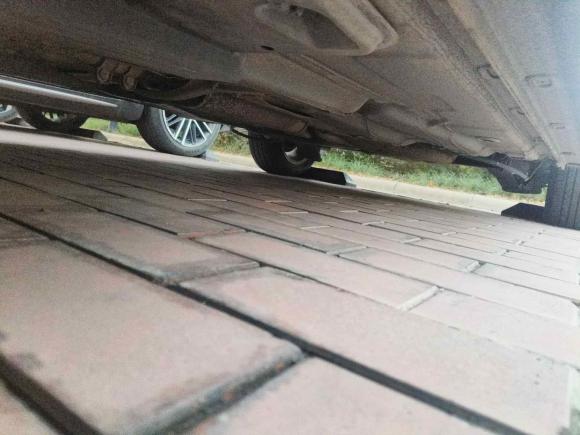 [武汉·鄂A] 二手大众桑塔纳2015款 1.6L 自动舒适版