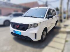 [青岛·鲁B] 五菱汽车五菱宏光PLUS2019款 1.5T 手动标准型 7座