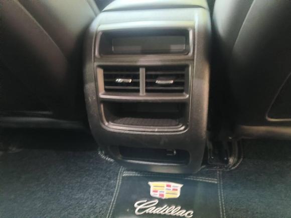 [苏州·苏E] 二手凯迪拉克凯迪拉克XT52018款 25T 豪华型