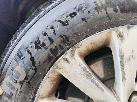 [济南·鲁A] 二手别克别克GL82013款 2.4L 经典版