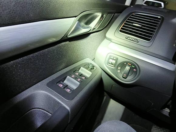 [上海·沪D] 二手大众夏朗2018款 380TSI 舒享型 6座