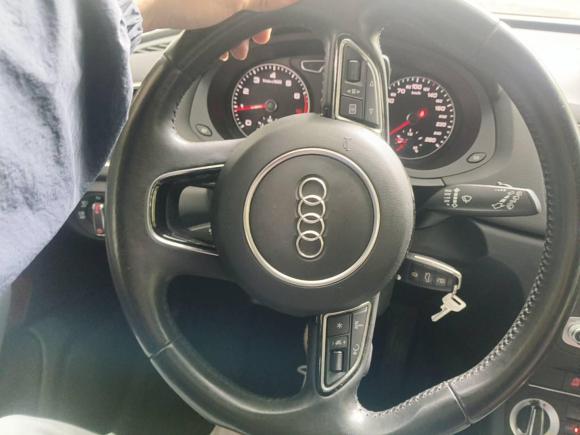 [上海·沪B] 二手奥迪奥迪Q32013款 35 TFSI quattro 舒适型