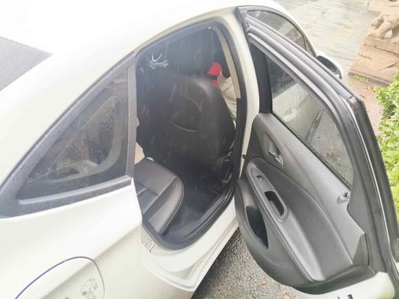 [无锡·粤S] 二手别克威朗2019款 三厢 20T 双离合领先型