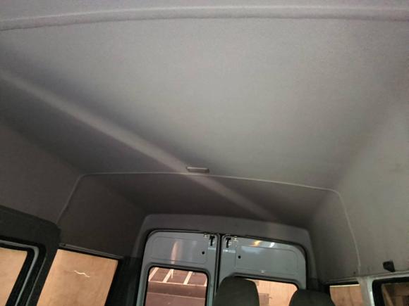 [西安·陕A] 二手依维柯依维柯得意2017款 2.5T A35客车5-7座47Z5