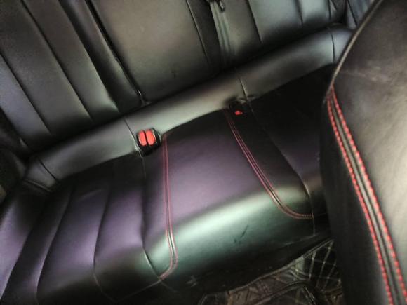 [武汉·鄂A] 二手标致标致3082018款 1.6L 自动豪华版