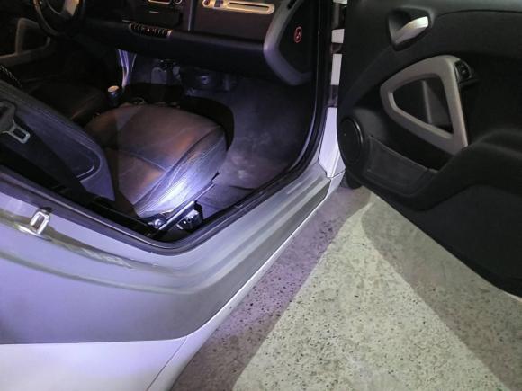 [杭州·浙A] 二手smartsmart fortwo2011款 1.0 MHD兔年特别版