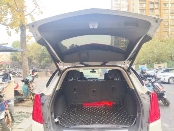 [南京·苏A] 二手凯迪拉克凯迪拉克XT52018款 25T 豪华型