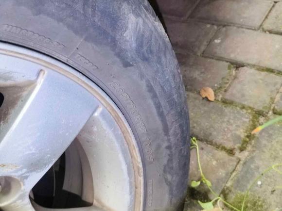 [上海·鲁Q] 二手铃木吉姆尼2011款 1.3 AT