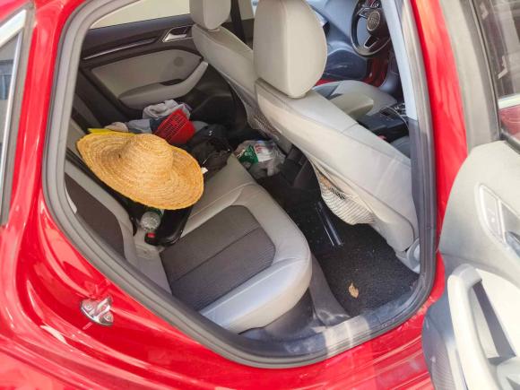 [苏州·苏U] 二手奥迪奥迪A32018款 30周年年型 Limousine 35 TFSI 时尚型