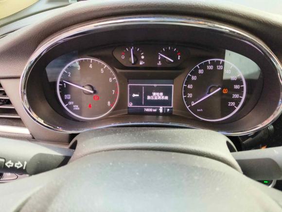 [上海·沪B] 二手别克昂科拉2017款 18T 自动两驱都市时尚型