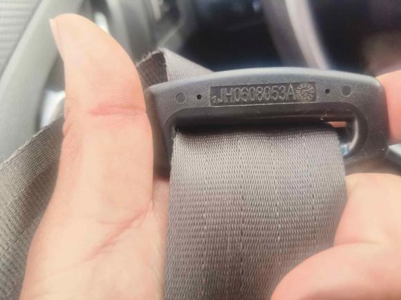 [南京·苏A] 二手江铃驭胜S3502016款 2.0T 自动四驱汽油超豪华版7座