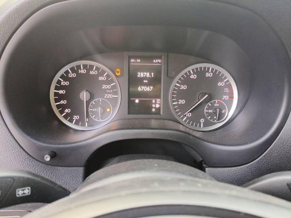 [青岛·鲁B] 二手奔驰威霆2018款 2.0T 精英版 7座 国VI