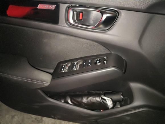 [广州·粤A] 二手本田型格2023款 HATCHBACK 240TURBO 手动专属版