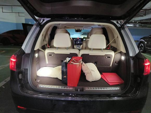 [深圳·粤B] 二手AITO 问界问界M92024款 增程 Max版 52kWh 6座版