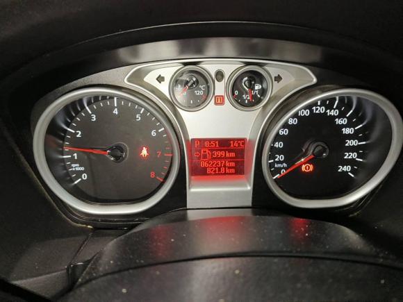 [青岛·鲁B] 二手福特福克斯2013款 两厢经典 1.8L 自动基本型