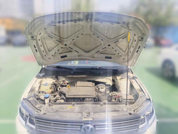 [无锡·苏B] 二手大众朗逸2017款 1.6L 自动舒适版