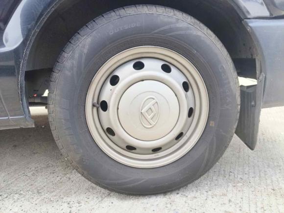 [成都·川A] 二手上汽大通MAXUS新途V802019款 2.5T经典款6挡手动傲运通短轴超低顶5/6座