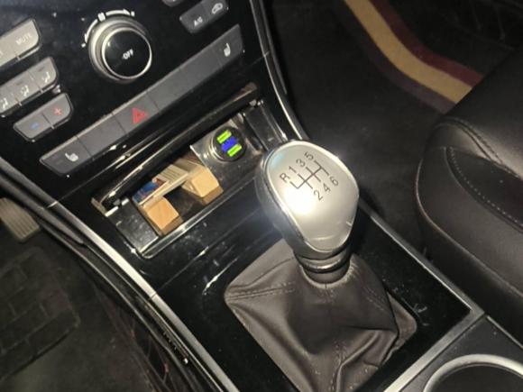 [济南·鲁A] 二手哈弗哈弗H22017款 红标 1.5T 手动两驱精英型