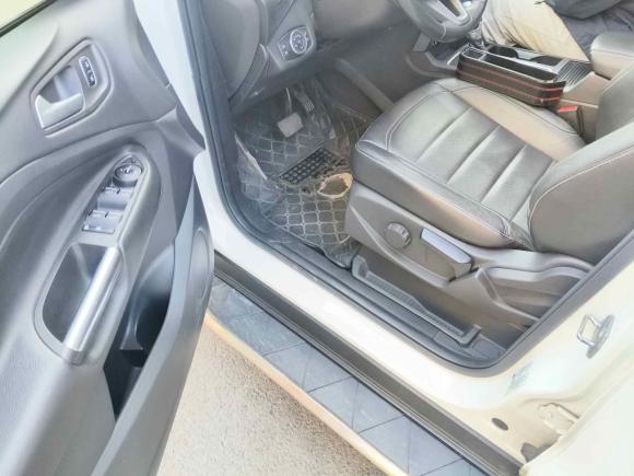 [南京·苏A] 二手福特翼虎2017款 EcoBoost 180 两驱虎跃型