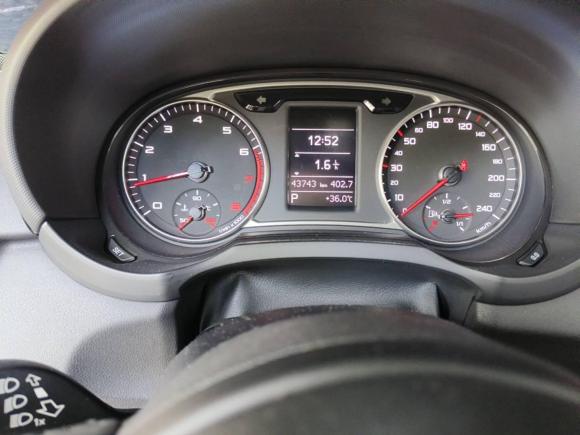 [杭州·浙A] 二手奥迪奥迪A12013款 30 TFSI 中国限量版 Ego