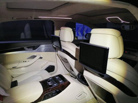 [杭州·浙A] 二手奥迪奥迪A82011款 A8L 3.0 TFSI quattro尊贵型(245kW)