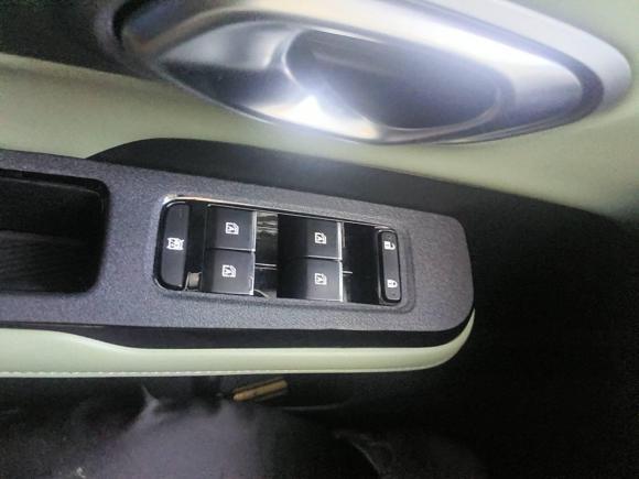 [杭州·浙A] 二手埃安AION Y2023款 Plus 510 乐享版