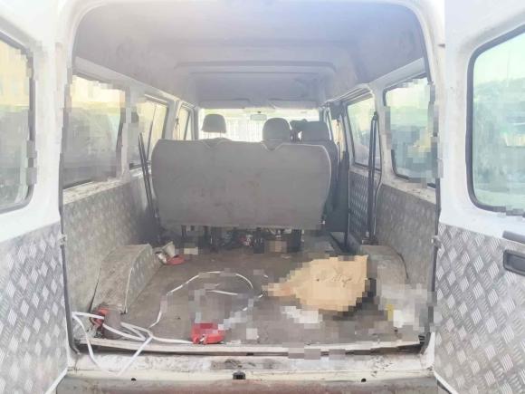 [苏州·苏E] 二手福特经典全顺2016款 2.4L汽油短轴6座中顶多功能车4G69S4N