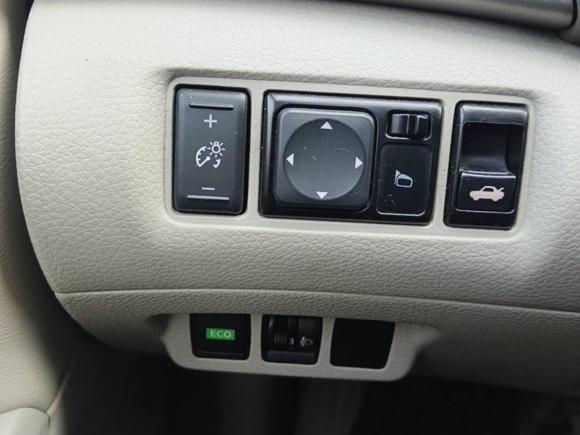 [宁波·浙B] 二手日产轩逸2012款 1.8XL CVT豪华版