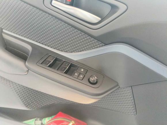 [苏州·苏E] 二手丰田奕泽IZOA2021款 双擎 2.0L 奕享版